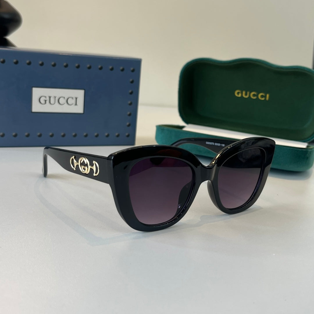 Gucc/ Sunglass