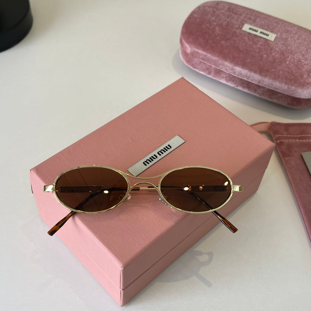 Miumiu Sunglass