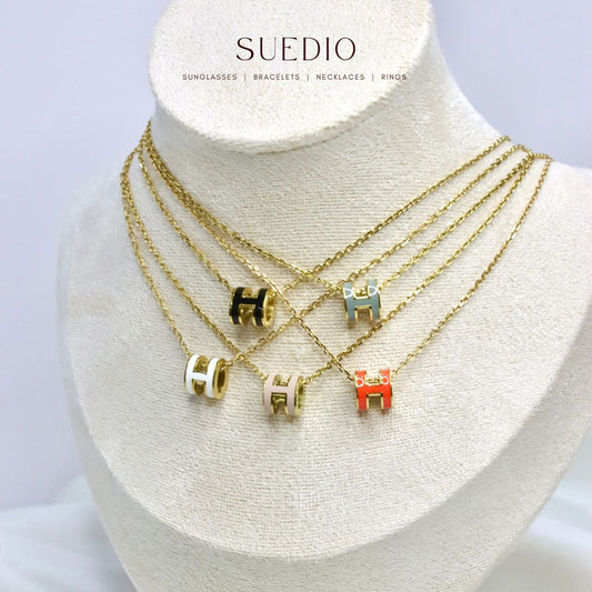 H necklace mini