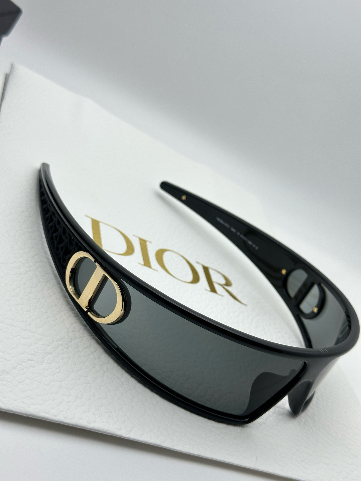 CD M1U Headband Sunglasses