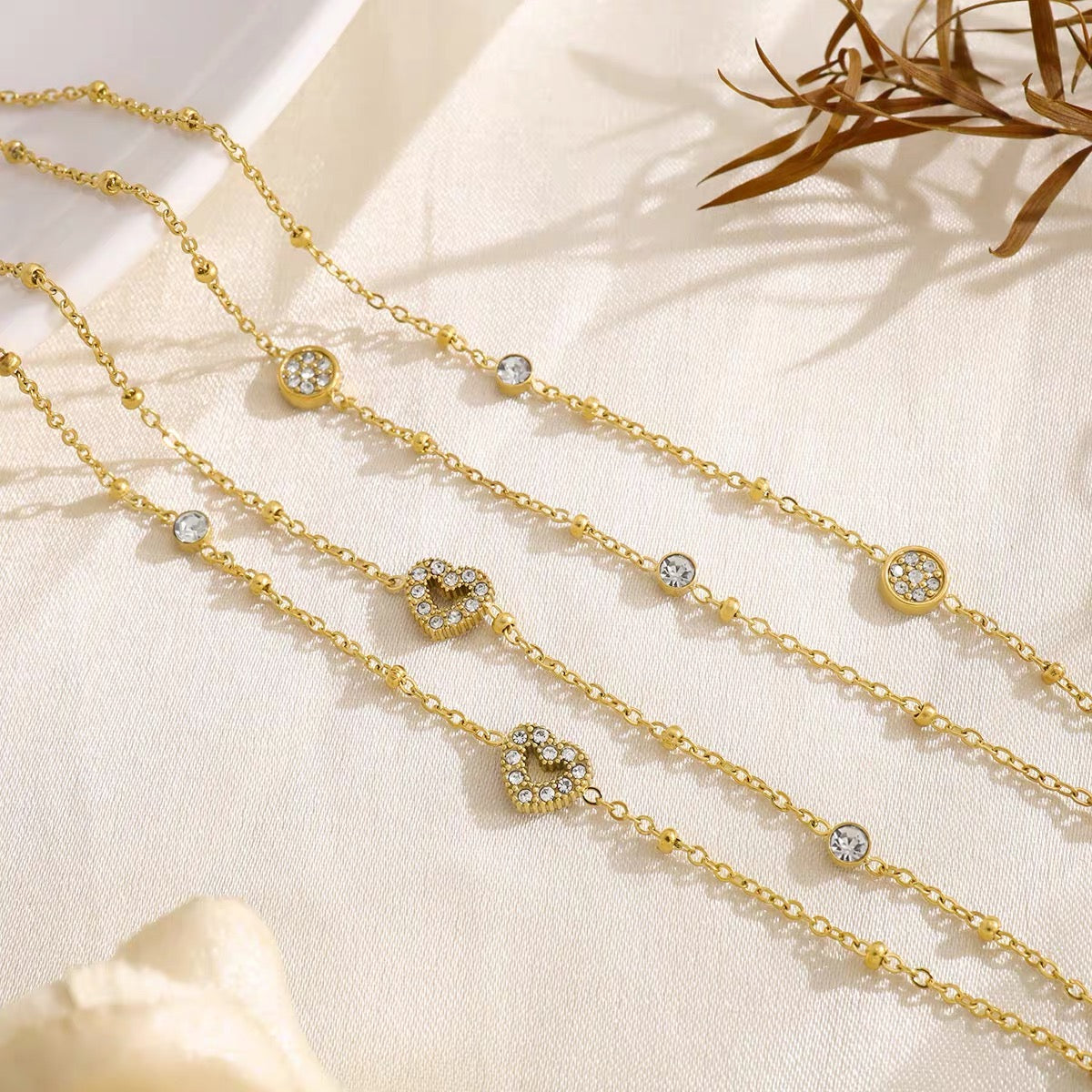 Double Layer Bracelet Round Crystal / Heart Crystal