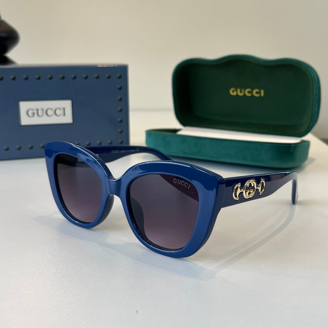 Gucc/ Sunglass