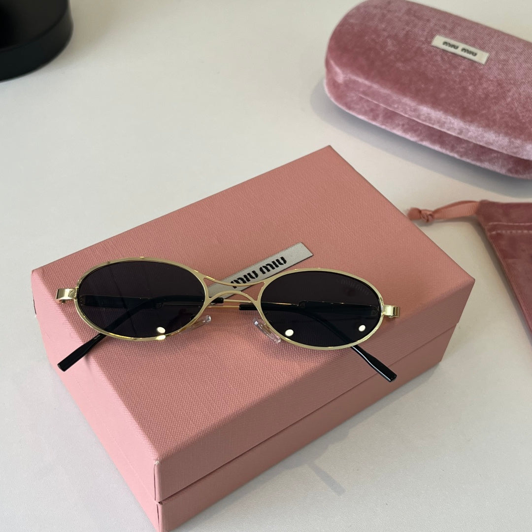 Miumiu Sunglass