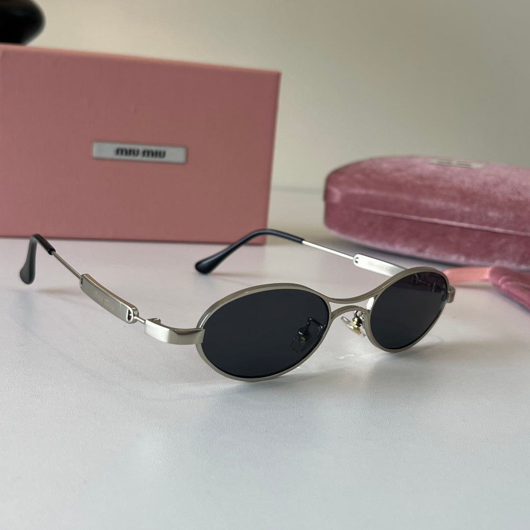 Miumiu Sunglass