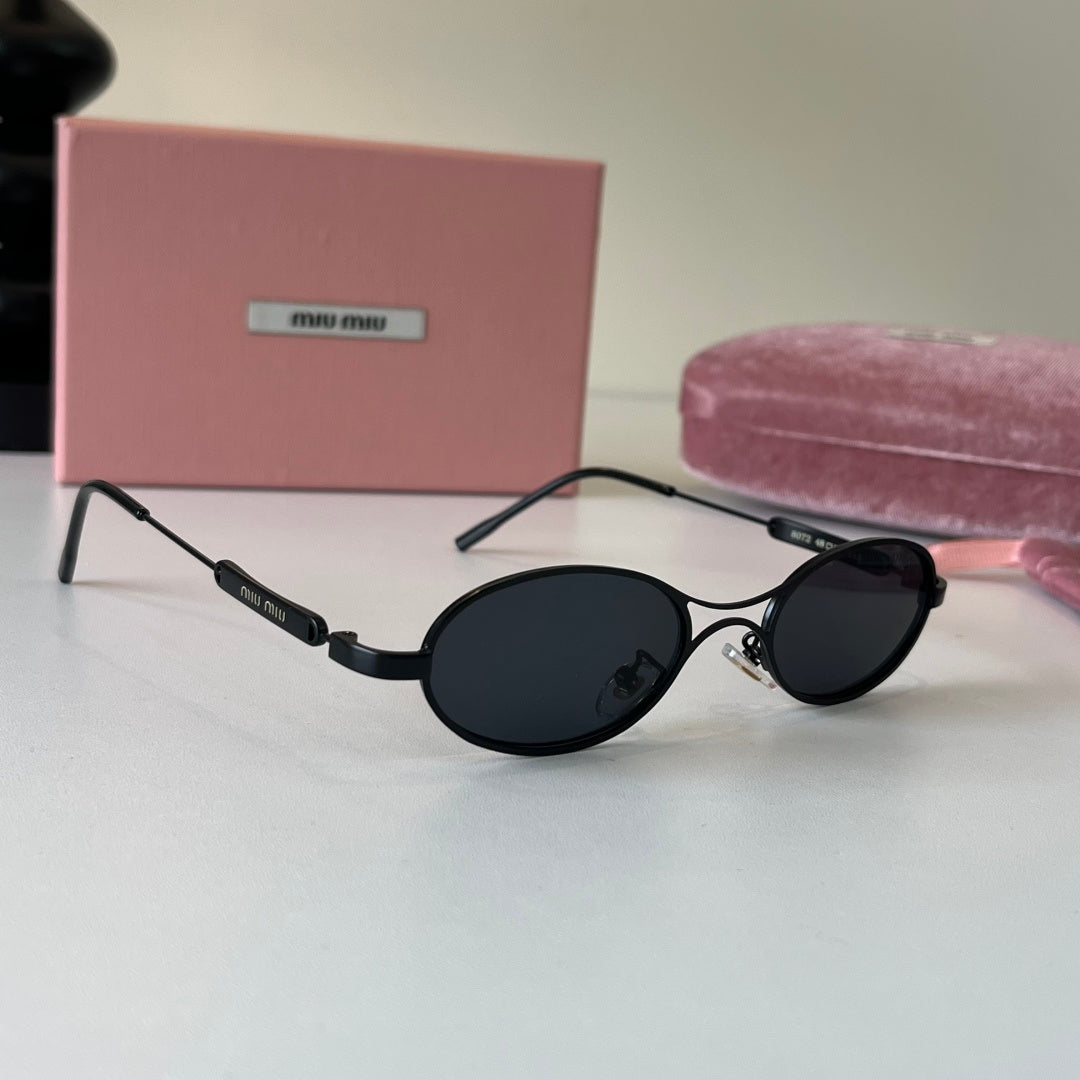 Miumiu Sunglass